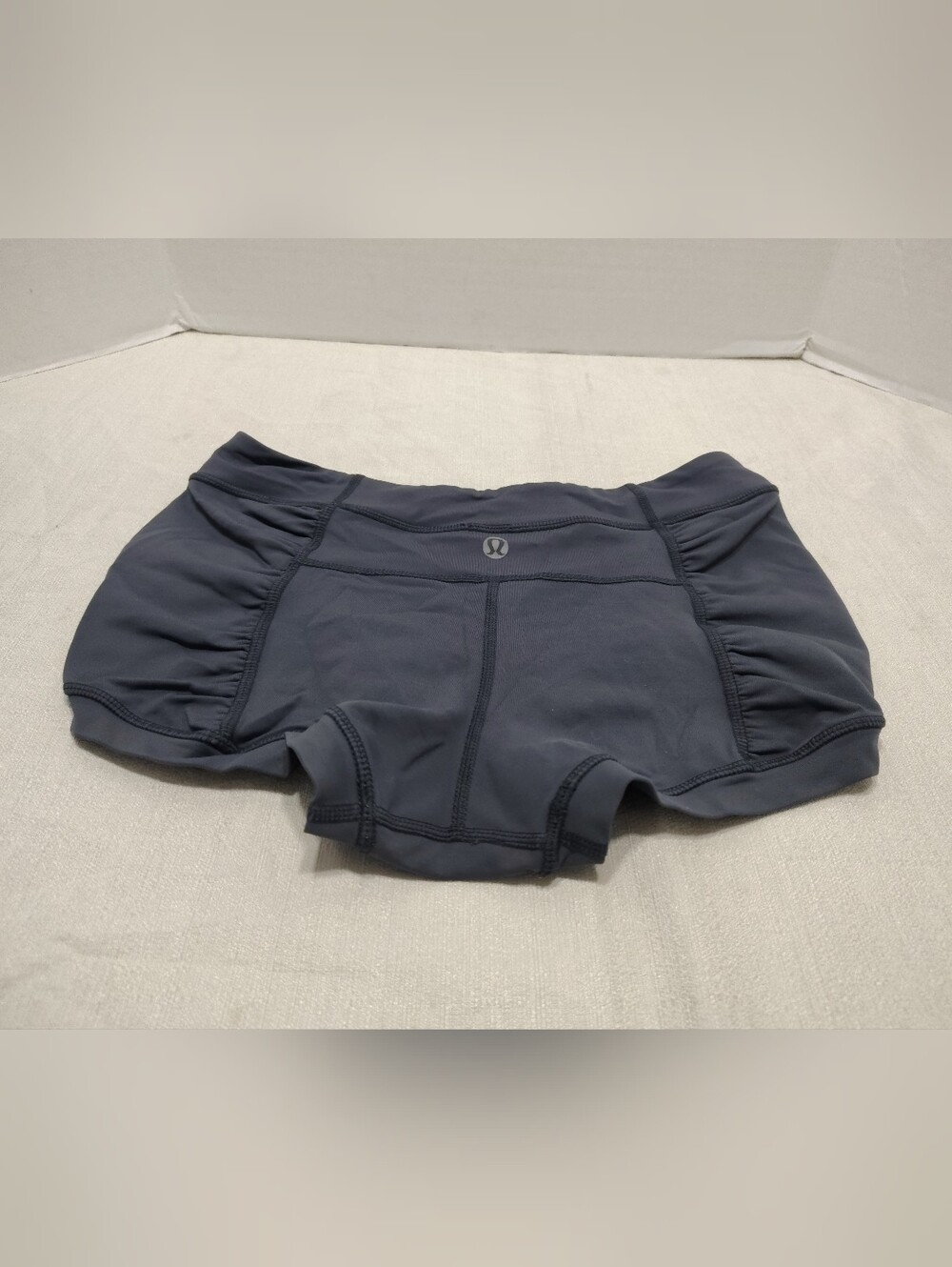 Lululemon Shorts For Women MEDIUM Size